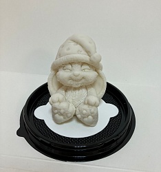 Фигура из шоколадной глазури Зайка в шапочке 7,5*5,5см